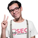 Marketing Nerds logo